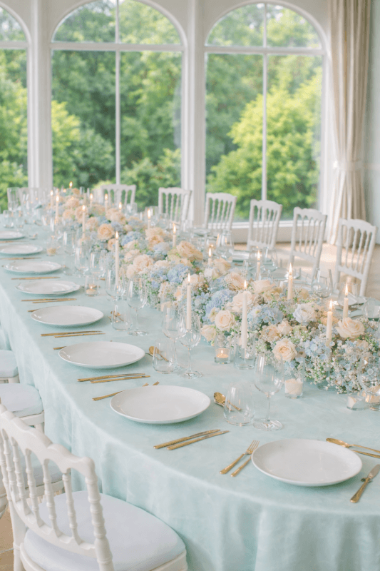 Table pliante bois carrée 122 x 122 cm